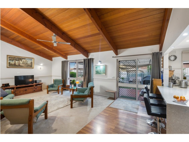 24 Melvins Road, Riddells Creek VIC 3431