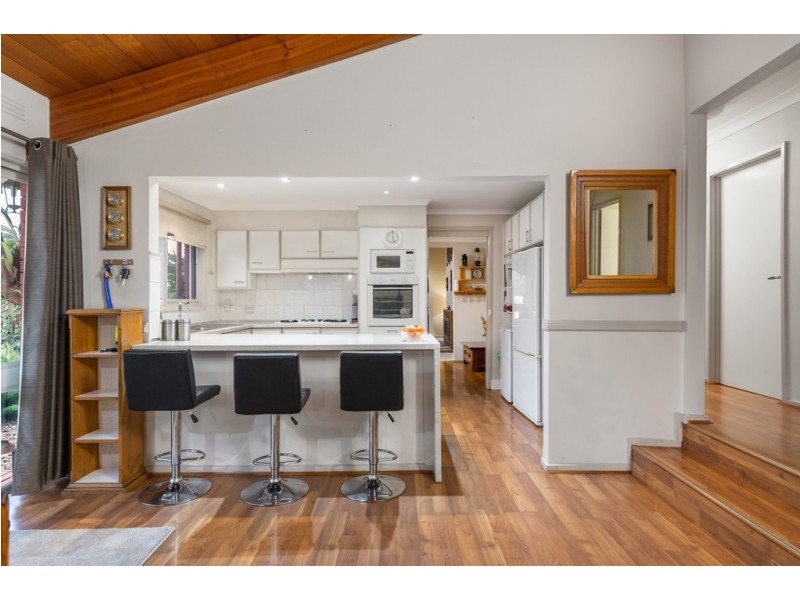 24 Melvins Road, Riddells Creek VIC 3431