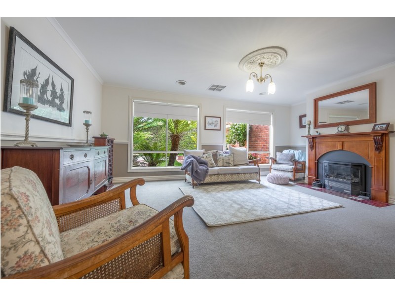 3 Arwon Court, New Gisborne VIC 3438
