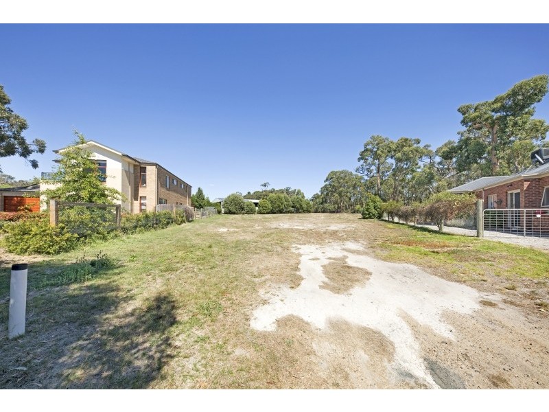 6 Leafy Retreat, Gisborne VIC 3437