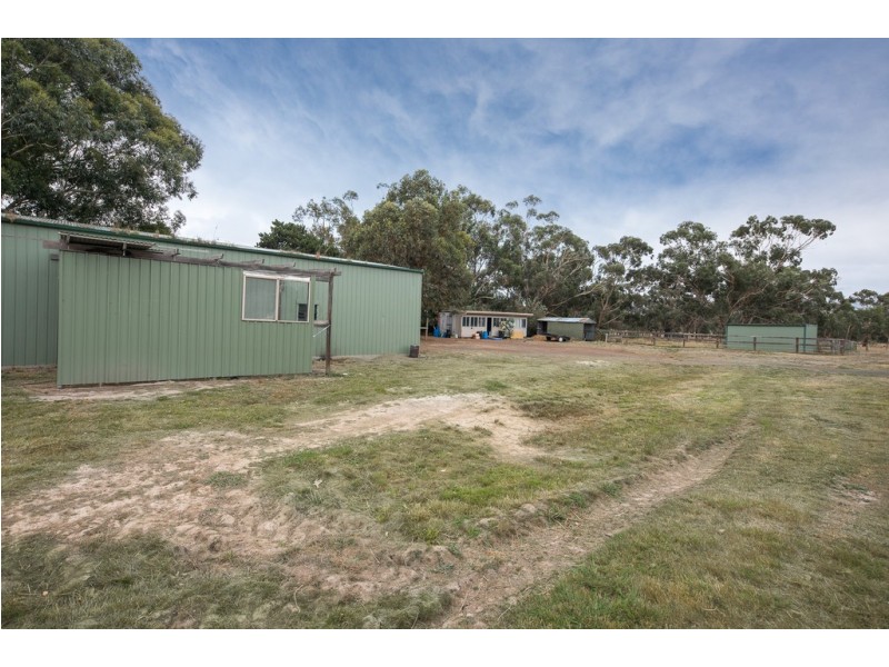 219 Hamilton Road, New Gisborne VIC 3438
