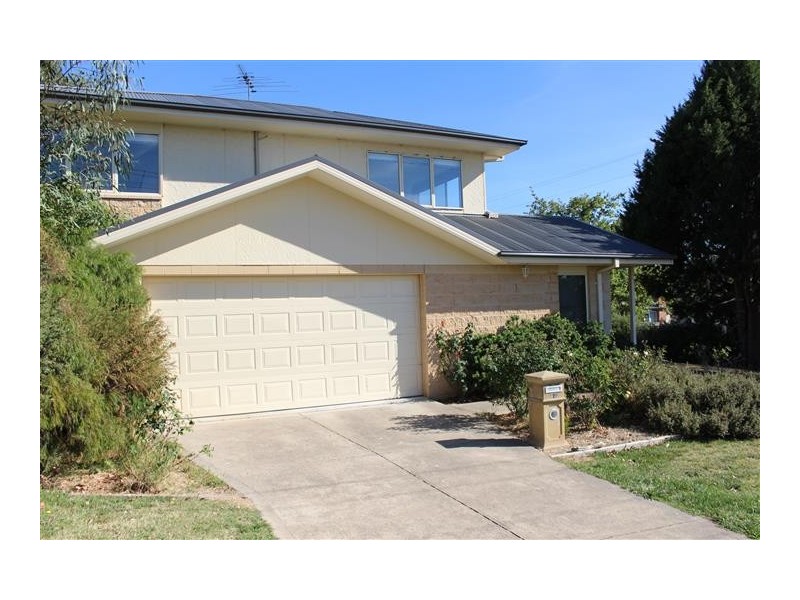 22 Stephen Street, Gisborne VIC 3437