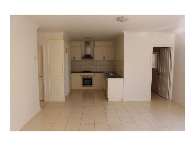 22 Stephen Street, Gisborne VIC 3437