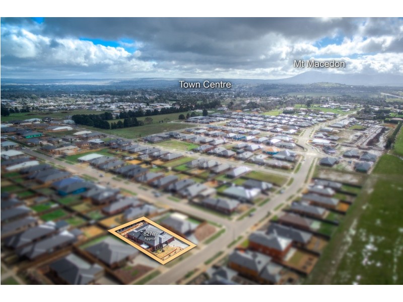 23 Tasman Road, Gisborne VIC 3437
