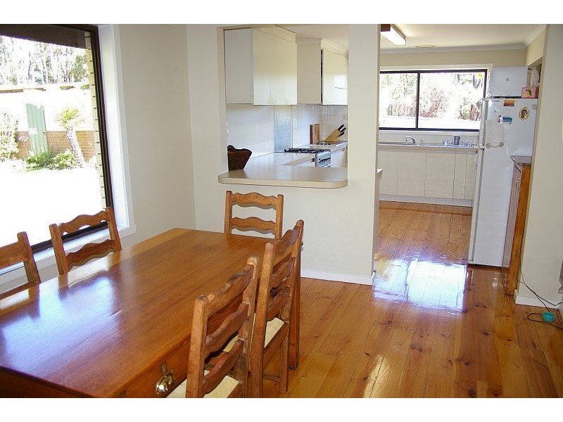 317 Fitzgerald Rd, Bullengarook VIC 3437