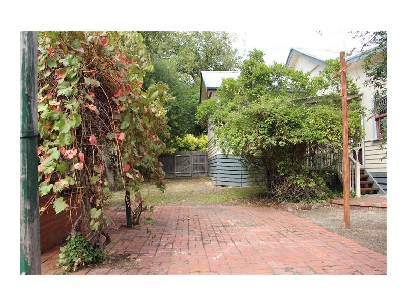 50 Hamilton Street, Gisborne VIC 3437