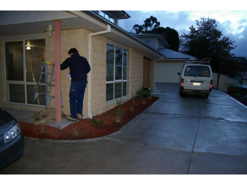 1/26  Stephen Street, Gisborne VIC 3437