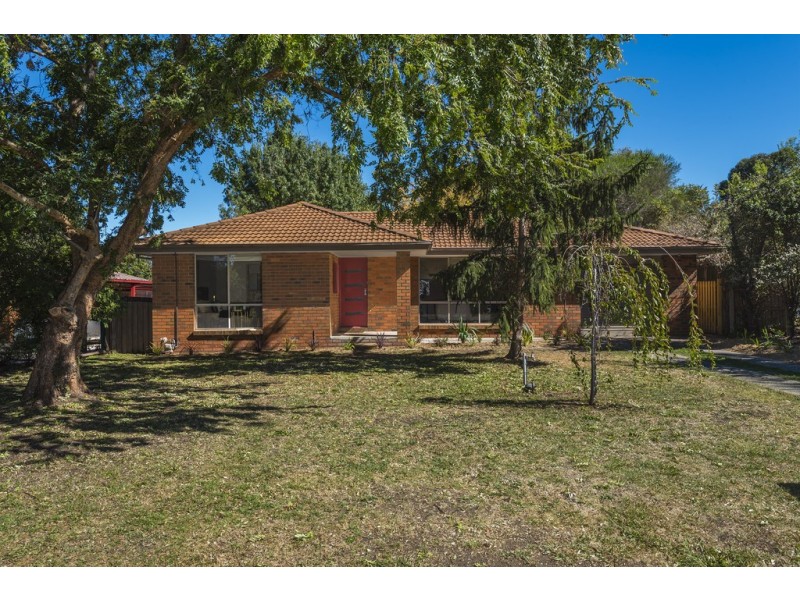 5 Acacia Court, Gisborne VIC 3437