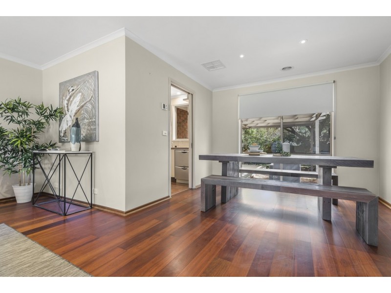 5 Acacia Court, Gisborne VIC 3437