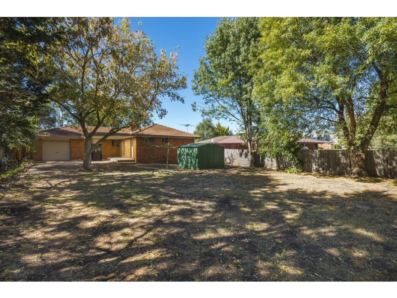 5 Acacia Court, Gisborne VIC 3437