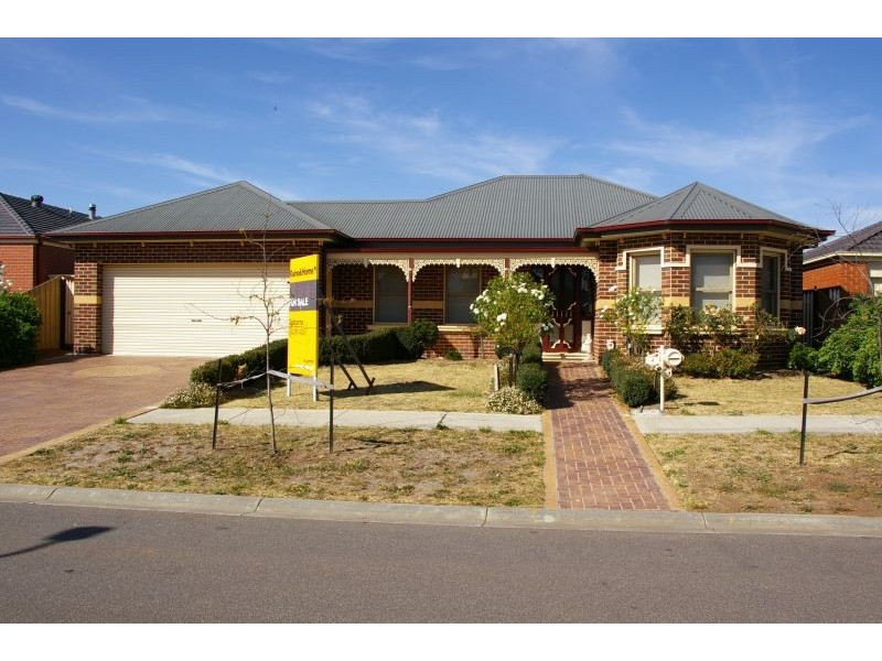 4 Galilee Court, New Gisborne VIC 3438