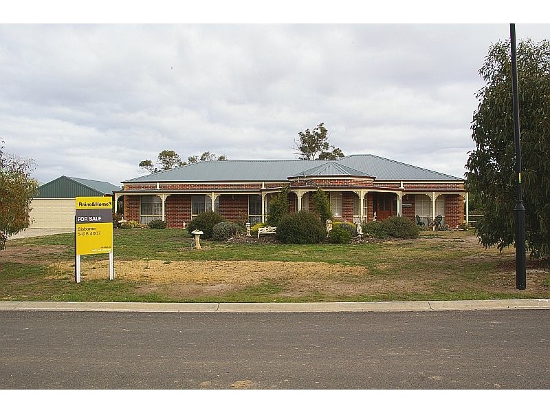 6 Rangeview Drive, Riddells Creek VIC 3431