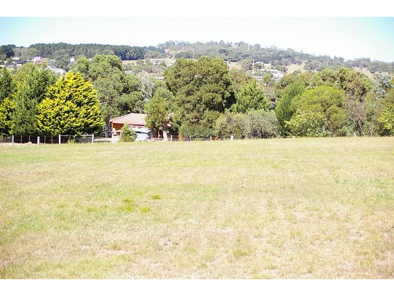 189 Willowbank Road, Gisborne VIC 3437