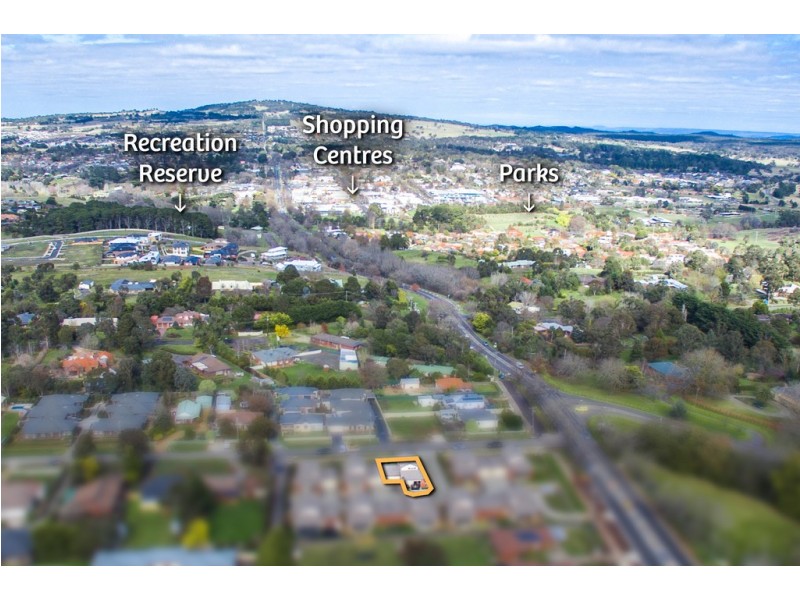 Unit 8,96 Station Road, Gisborne VIC 3437