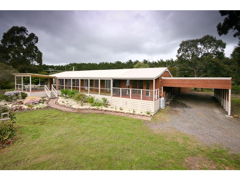 134  McGeorge Road, Gisborne VIC 3437