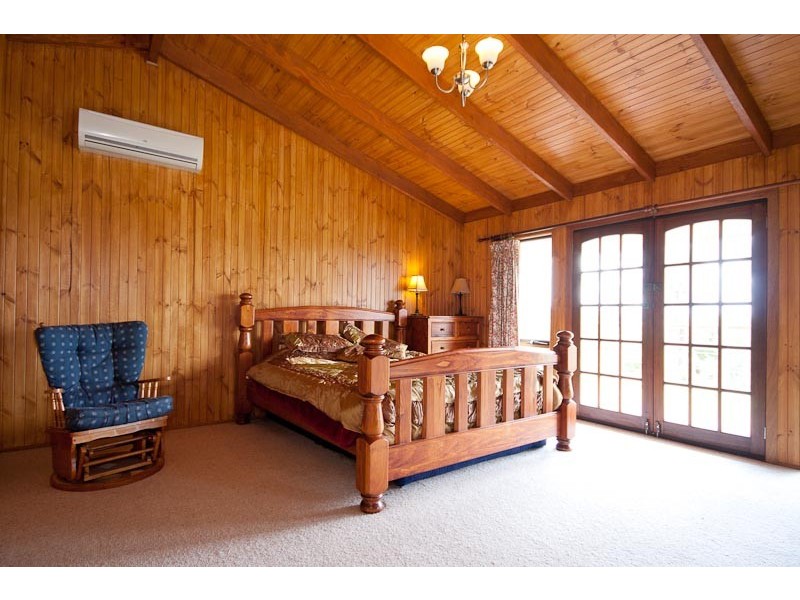 134  McGeorge Road, Gisborne VIC 3437