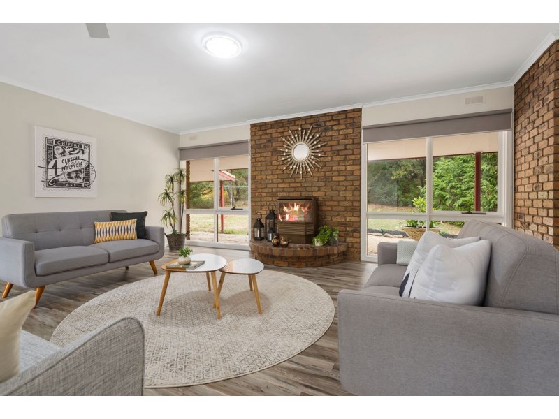 104 Bruce Street, Macedon VIC 3440