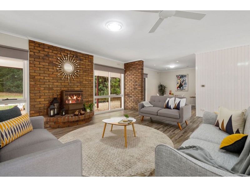 104 Bruce Street, Macedon VIC 3440