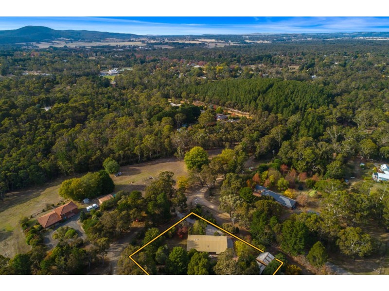 104 Bruce Street, Macedon VIC 3440