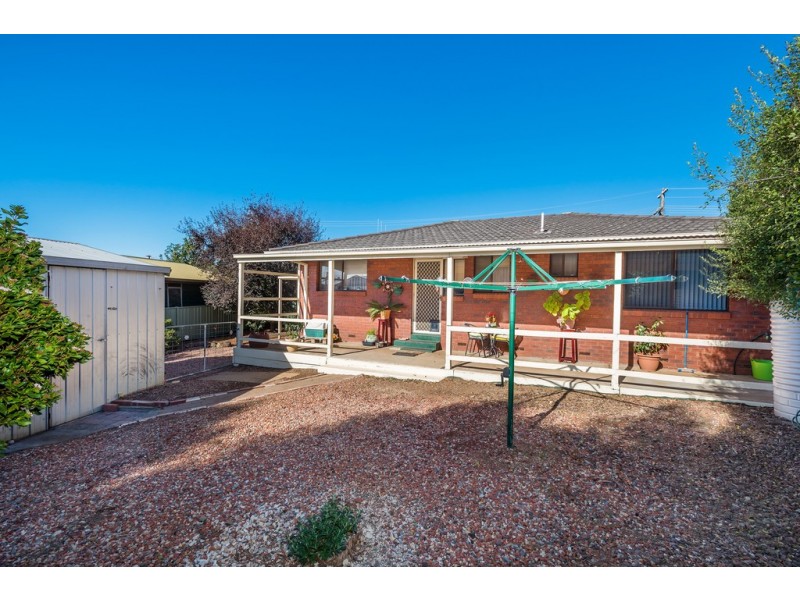 16 Windridge Way, Kyneton VIC 3444