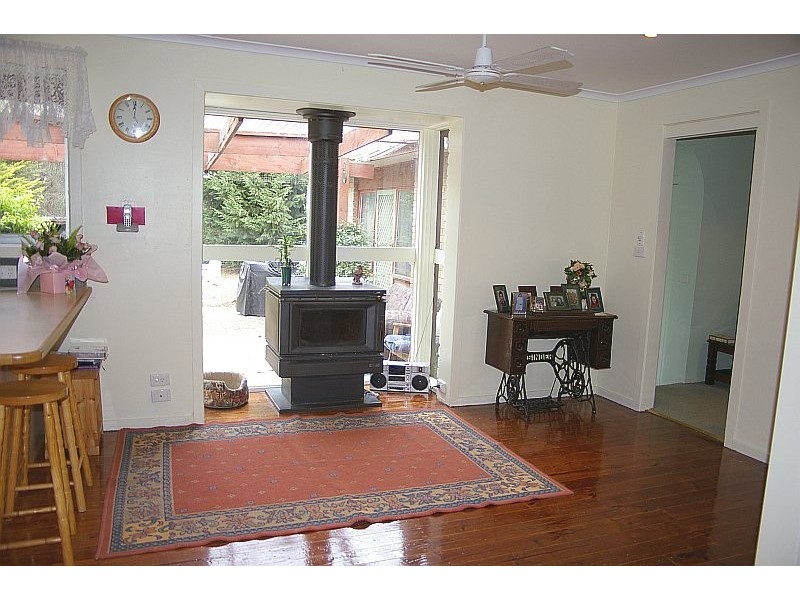 65 Coffeys Road, Bullengarook VIC 3437