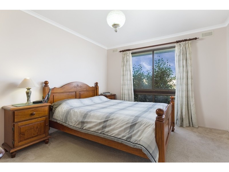 44 Fersfield Road, Gisborne VIC 3437
