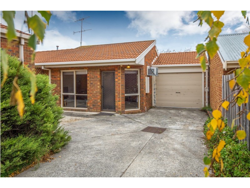 3/88 Hamilton Street, Gisborne VIC 3437