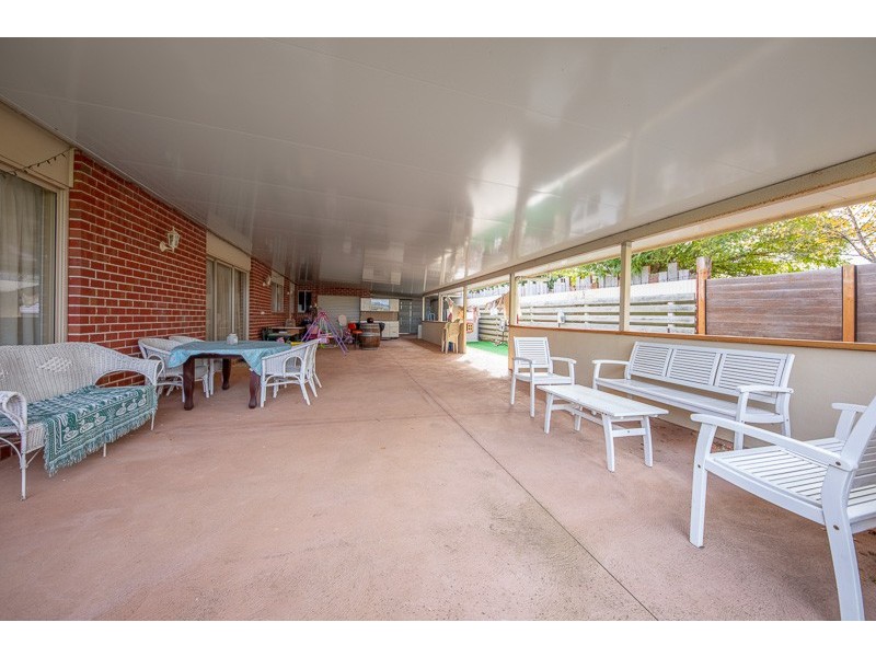 72 Skyline Drive, Gisborne VIC 3437