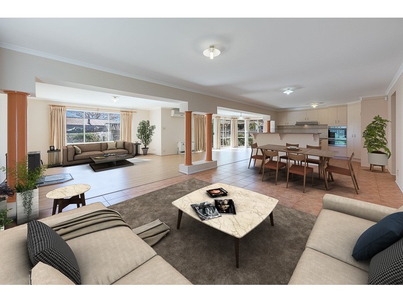 11 Dalray Crescent, New Gisborne VIC 3438