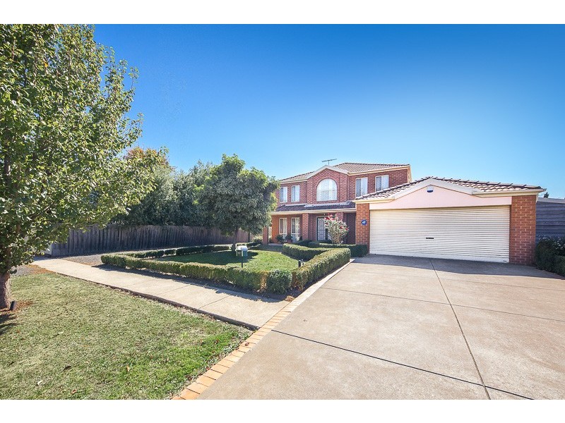 11 Dalray Crescent, New Gisborne VIC 3438