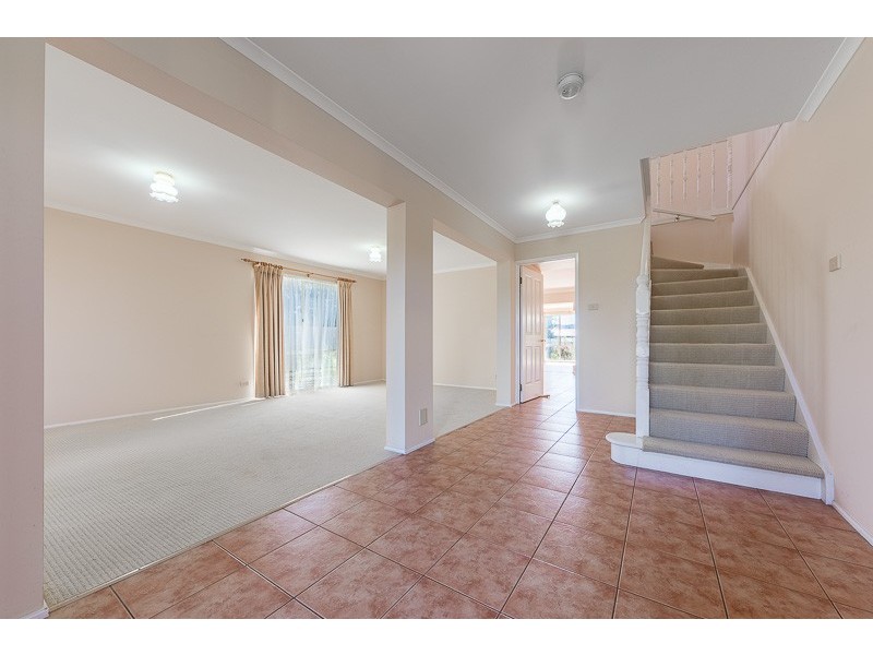 11 Dalray Crescent, New Gisborne VIC 3438