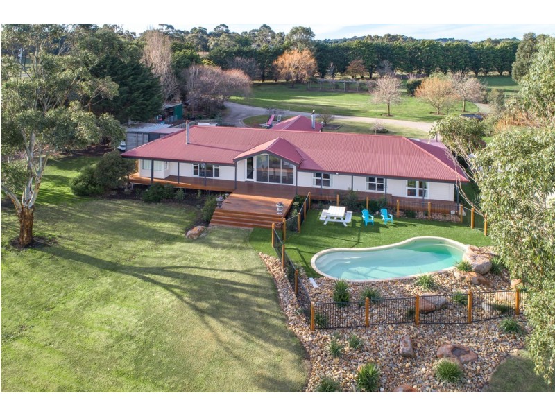 137 Tweddle Road, Gisborne South VIC 3437