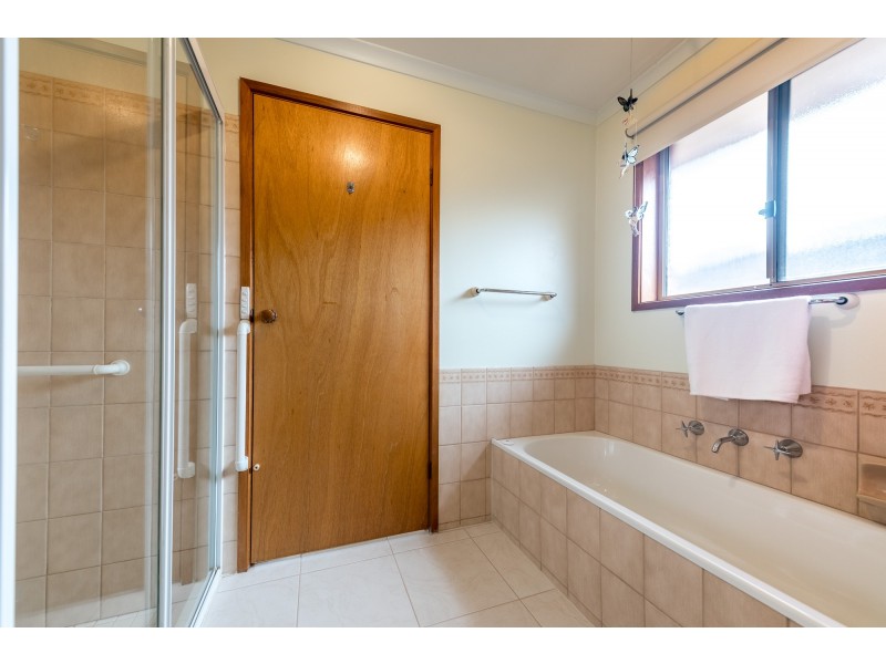 3 Beech Court, Gisborne VIC 3437