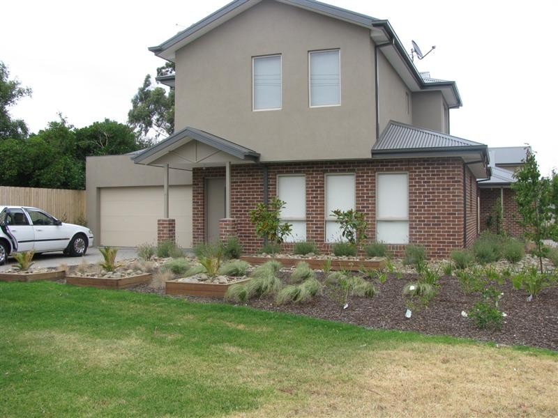 11/14-16 Rodney Street, Gisborne VIC 3437