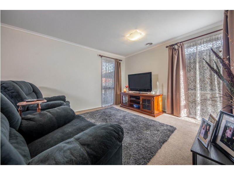 27 Scenic Court, Gisborne VIC 3437