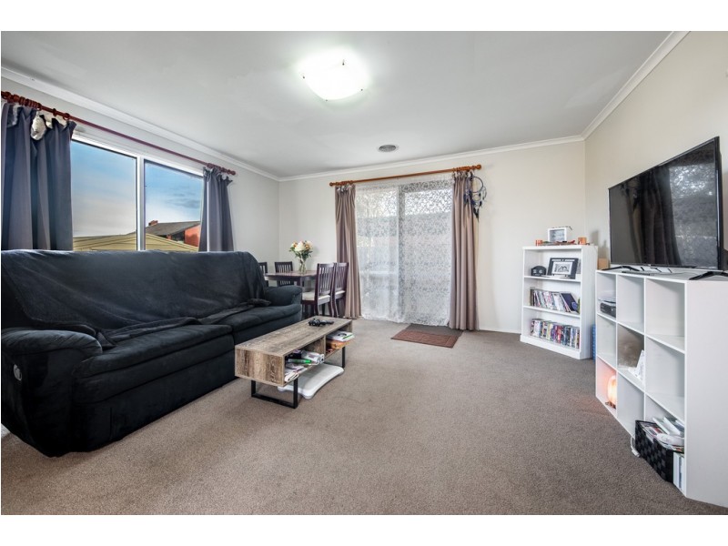 27 Scenic Court, Gisborne VIC 3437