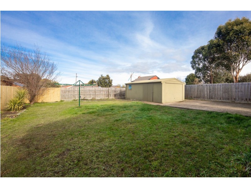 27 Scenic Court, Gisborne VIC 3437