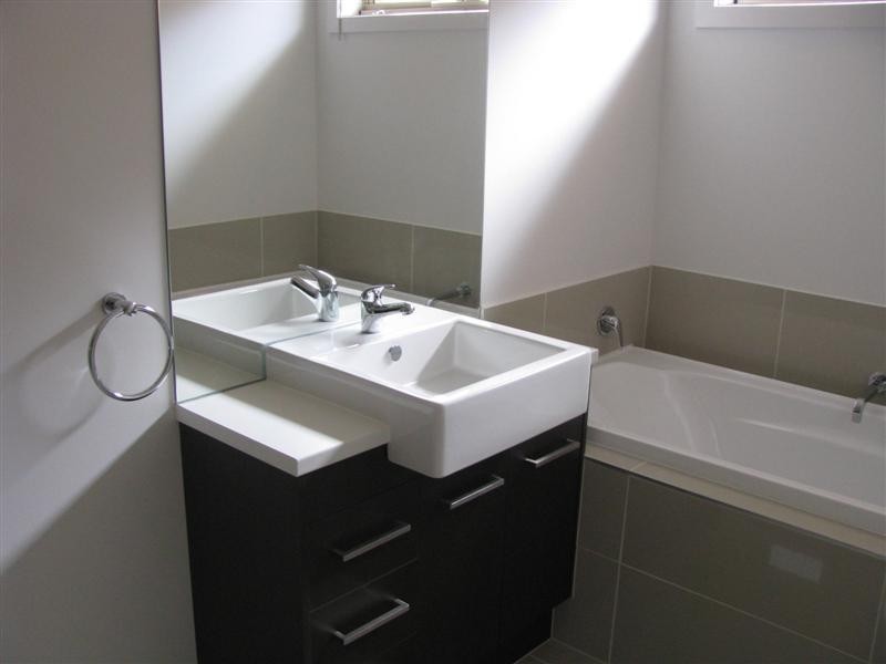 4/14-16  Rodney Street, Gisborne VIC 3437