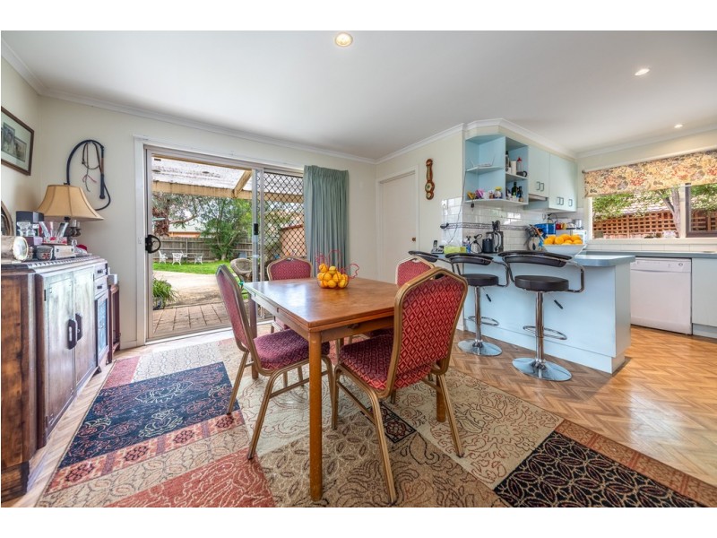 11 Scenic Court, Gisborne VIC 3437