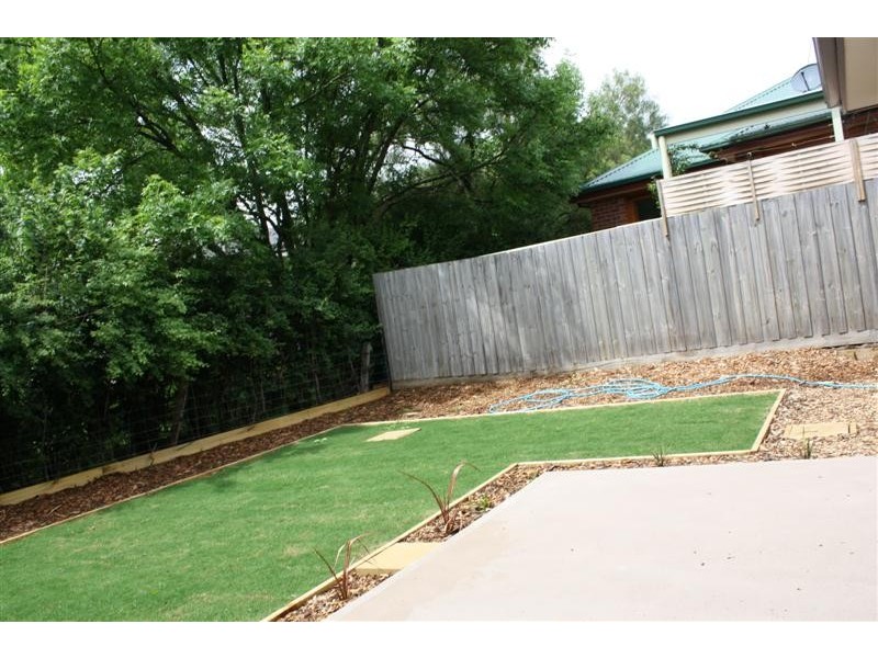 6/9  Rodney Street, Gisborne VIC 3437