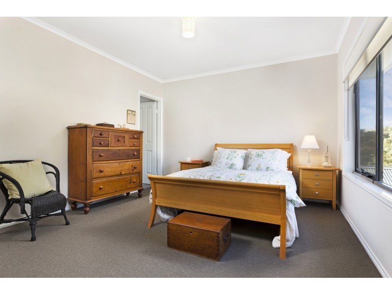 2/73 Aitken Street, Gisborne VIC 3437