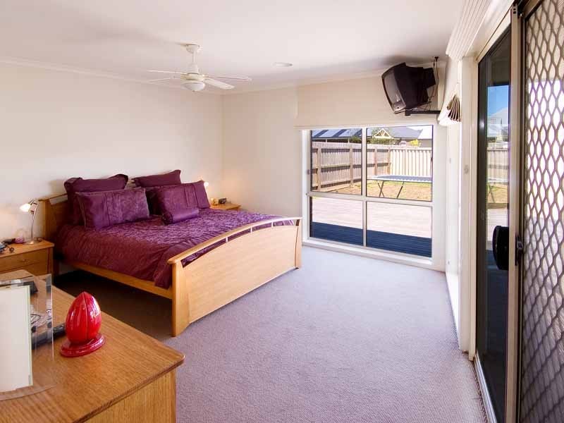 14 Hyperno Crt*, New Gisborne VIC 3438