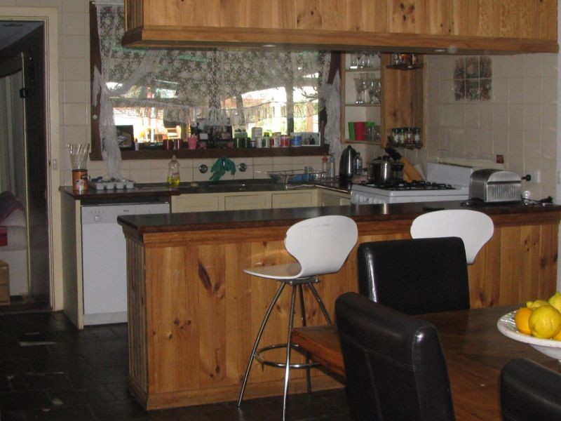 27 Mahoneys Road, Riddells Creek VIC 3431