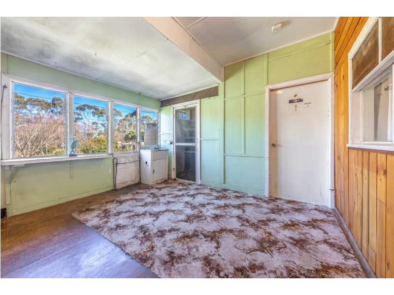 1 Barkly Avenue, Mount Macedon VIC 3441