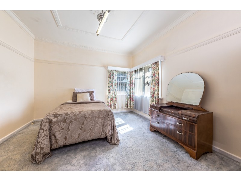 1 Barkly Avenue, Mount Macedon VIC 3441