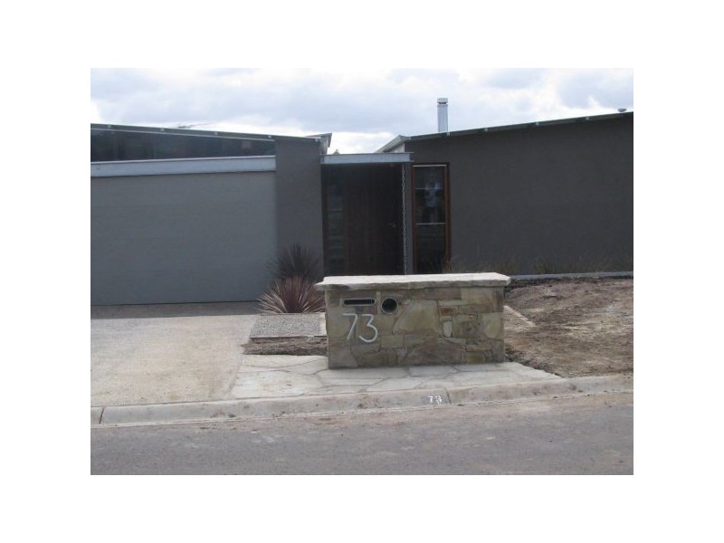 73  The Boulevard, Gisborne VIC 3437