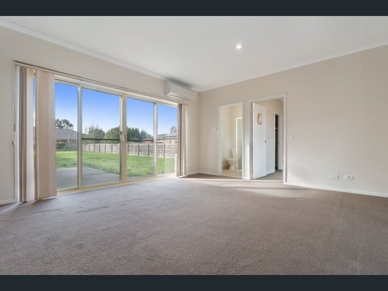 48 Jacksons Creek Way, Gisborne VIC 3437