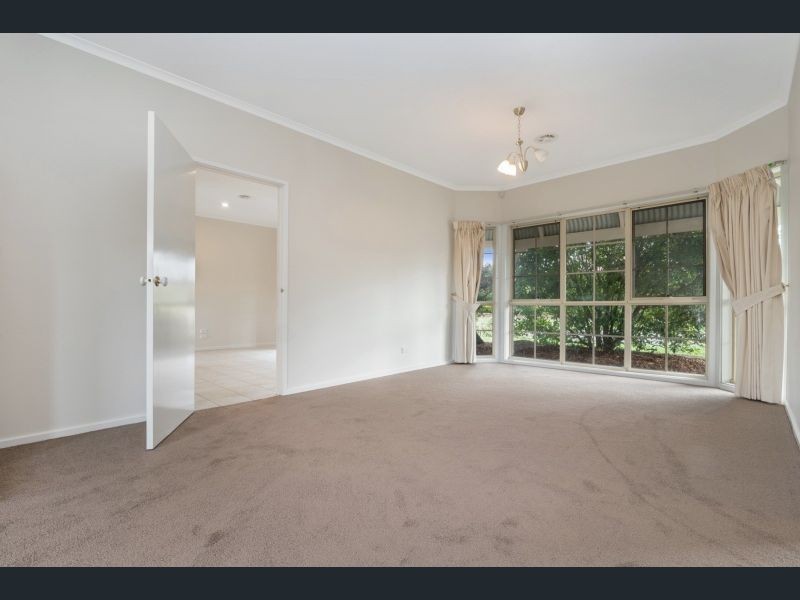 48 Jacksons Creek Way, Gisborne VIC 3437