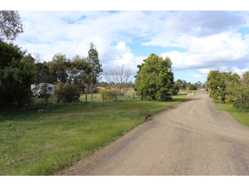 3 Slattery Crescent, Gisborne VIC 3437