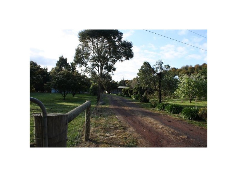 72 Mount Aitken road, Sunbury VIC 3429